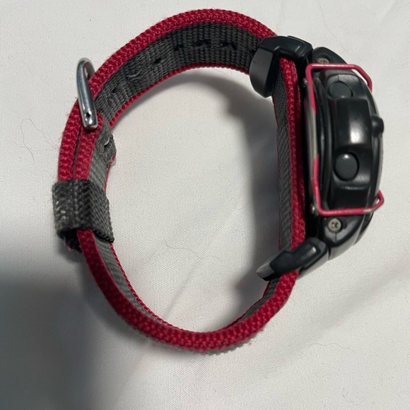 Casio Black and Red Smartwatch with Rugged Design - Picture 3 of 4